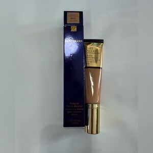 Estee Lauder NWT Futurist Hydra Rescue Moisturizing Makeup - Beige Foundation